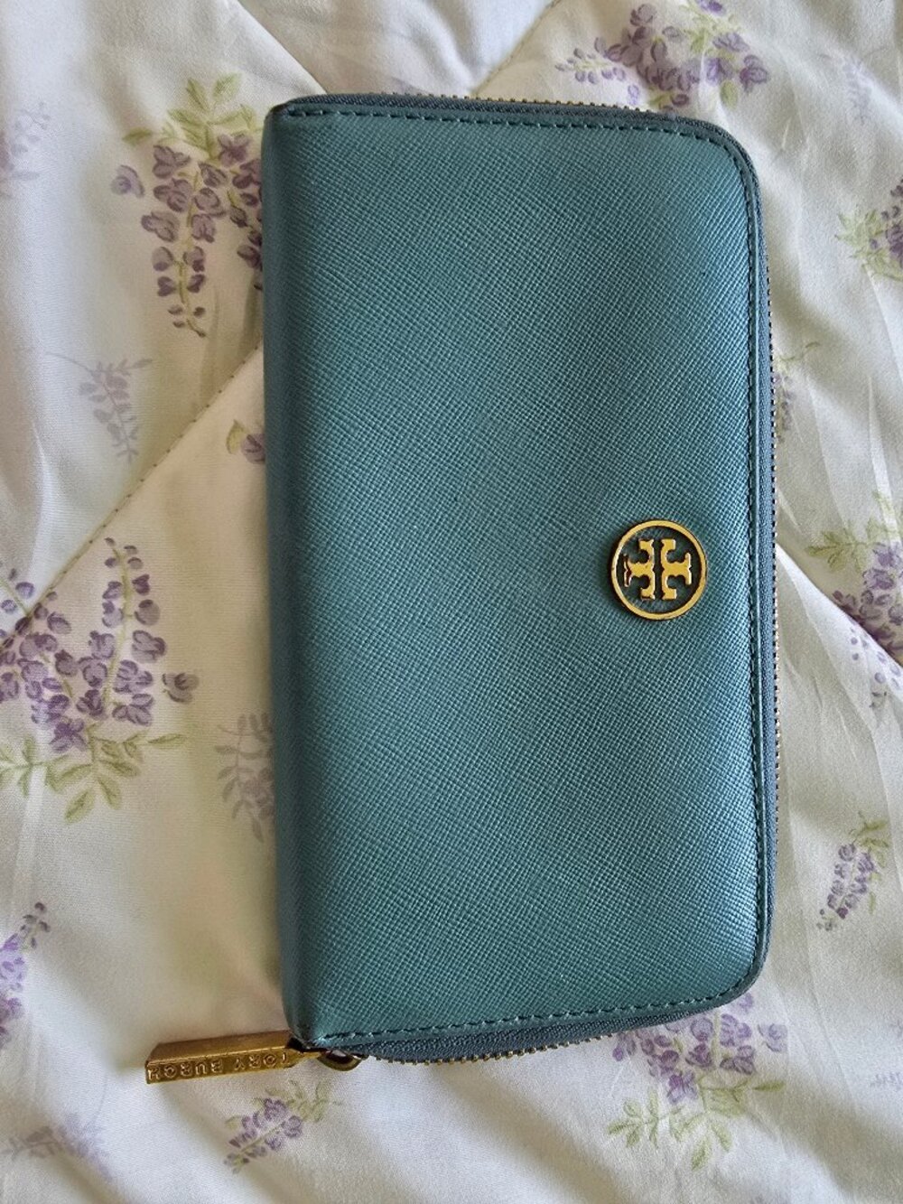 Tory Burch Saffiano Leather Continental Zip Around Wallet in Teal
